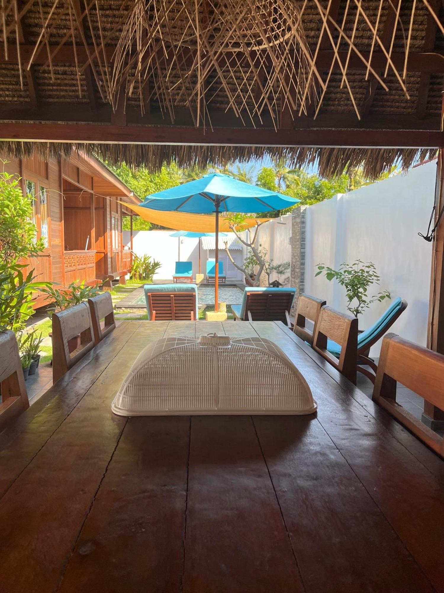 Little Lodge Gili Trawangan Buitenkant foto